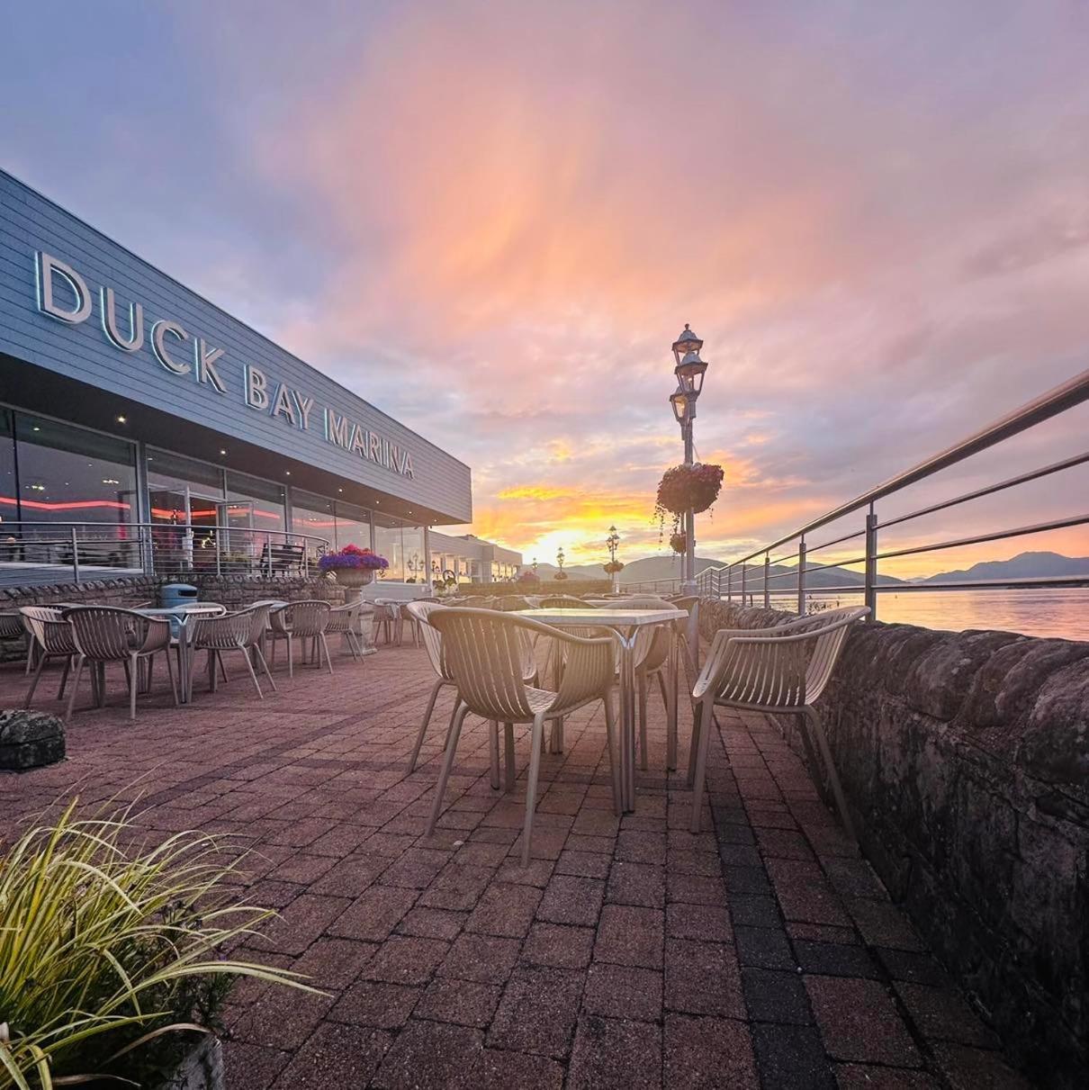 Duck Bay Hotel & Restaurant Balloch Exterior photo